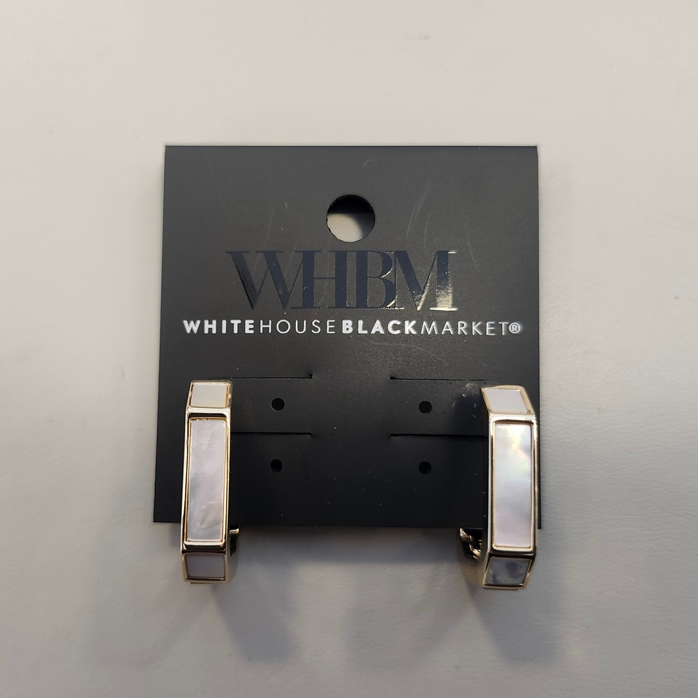 NWT White House Black Market Mother/Pearl Huggie Hoop Earrings